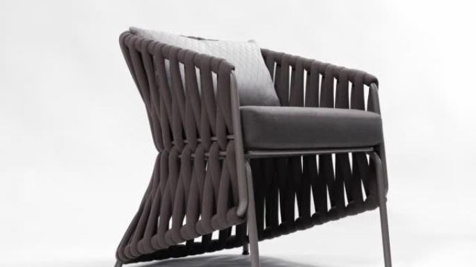 豪华扶手椅，带坐垫，采用优质环保材料制成。