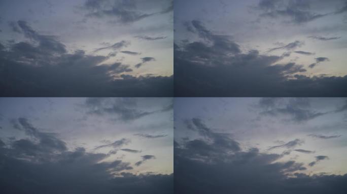 日落后天空中的云