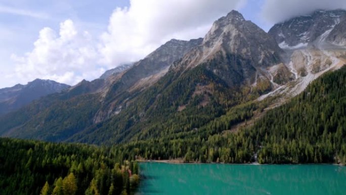 南蒂罗尔州的Antholzer湖See (Lago di Anterselva)