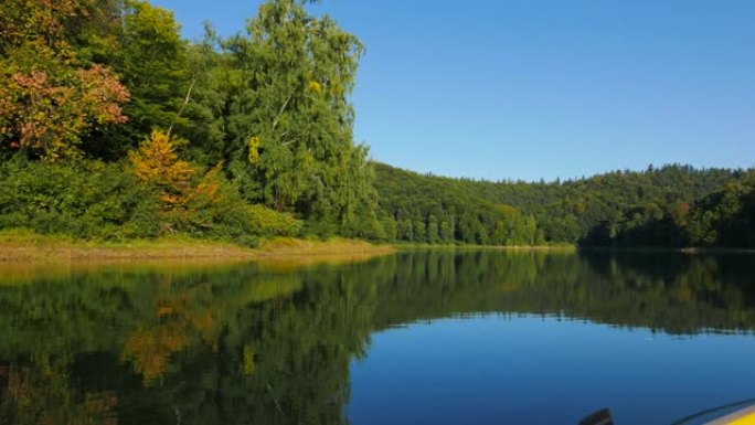 沃特水坝和索利纳湖，比什兹扎迪山脉的人工湖。波兰
