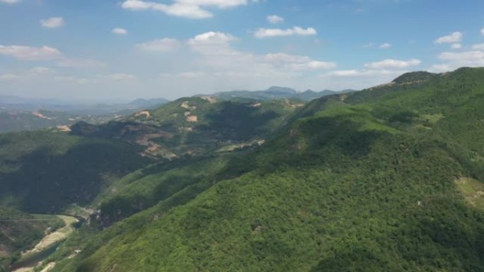 福建杨家河风景区河谷河鸟瞰图