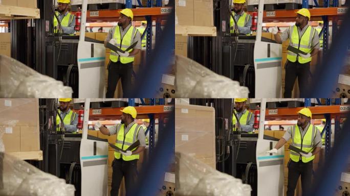 男性仓库工人在仓库检查和控制箱子，专业仓库工人通过叉车堆垛机搬运纸箱，物流和商业出口概念