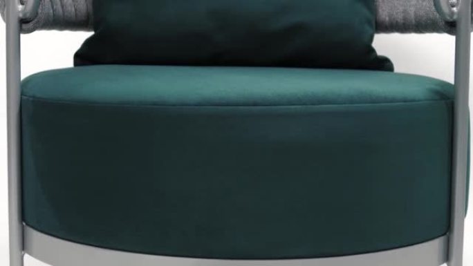 豪华座椅由优质麂皮纺织品制成，配有铝制框架。