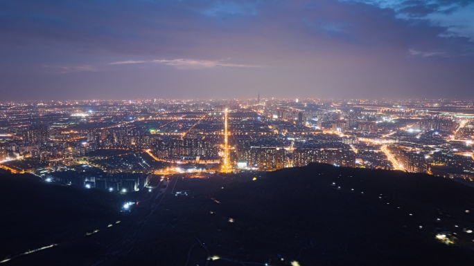 龙泉山俯瞰成都夜景延时合集