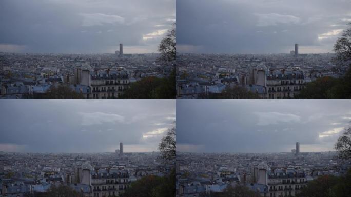 从蒙马特山上俯瞰阴云密布的巴黎