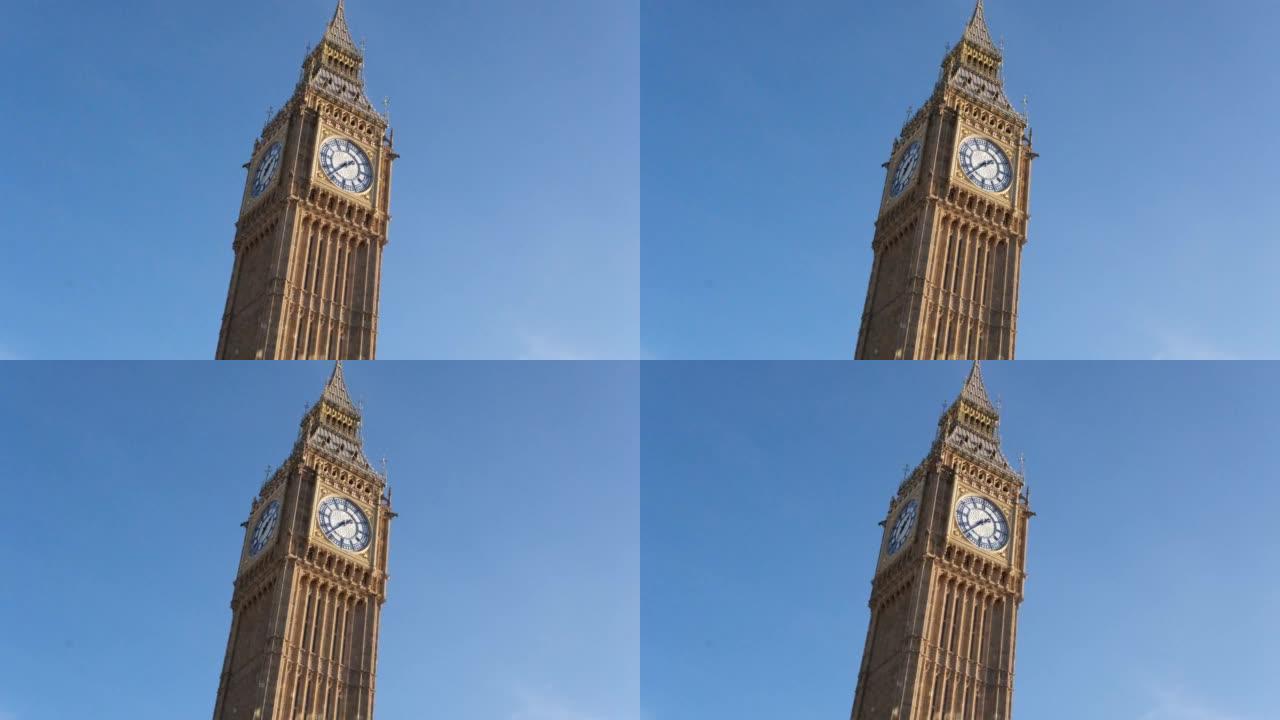 蓝天映衬下的英国伦敦大本钟。