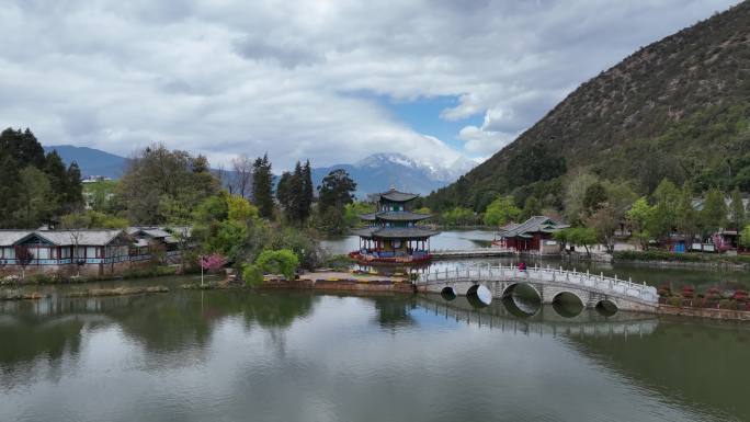 丽江黑龙潭