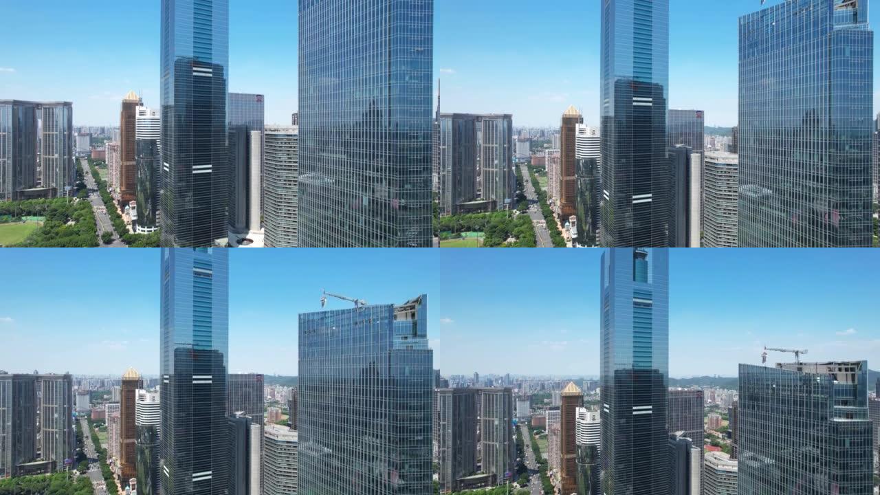 摩天大楼的空中倾斜视图