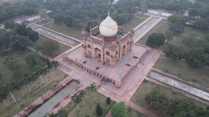 无人机拍摄的印度首都新德里的萨夫达戎墓