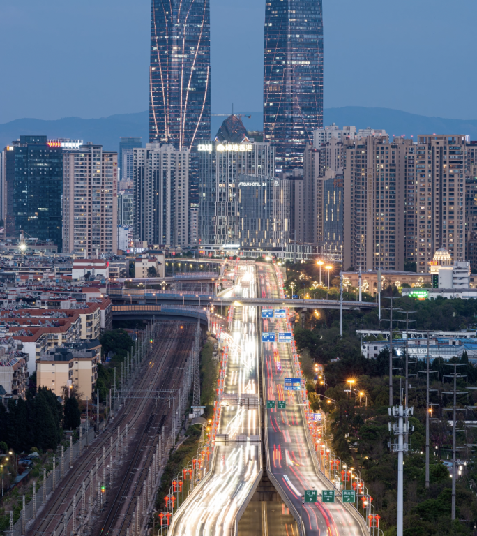 昆明双塔夜景