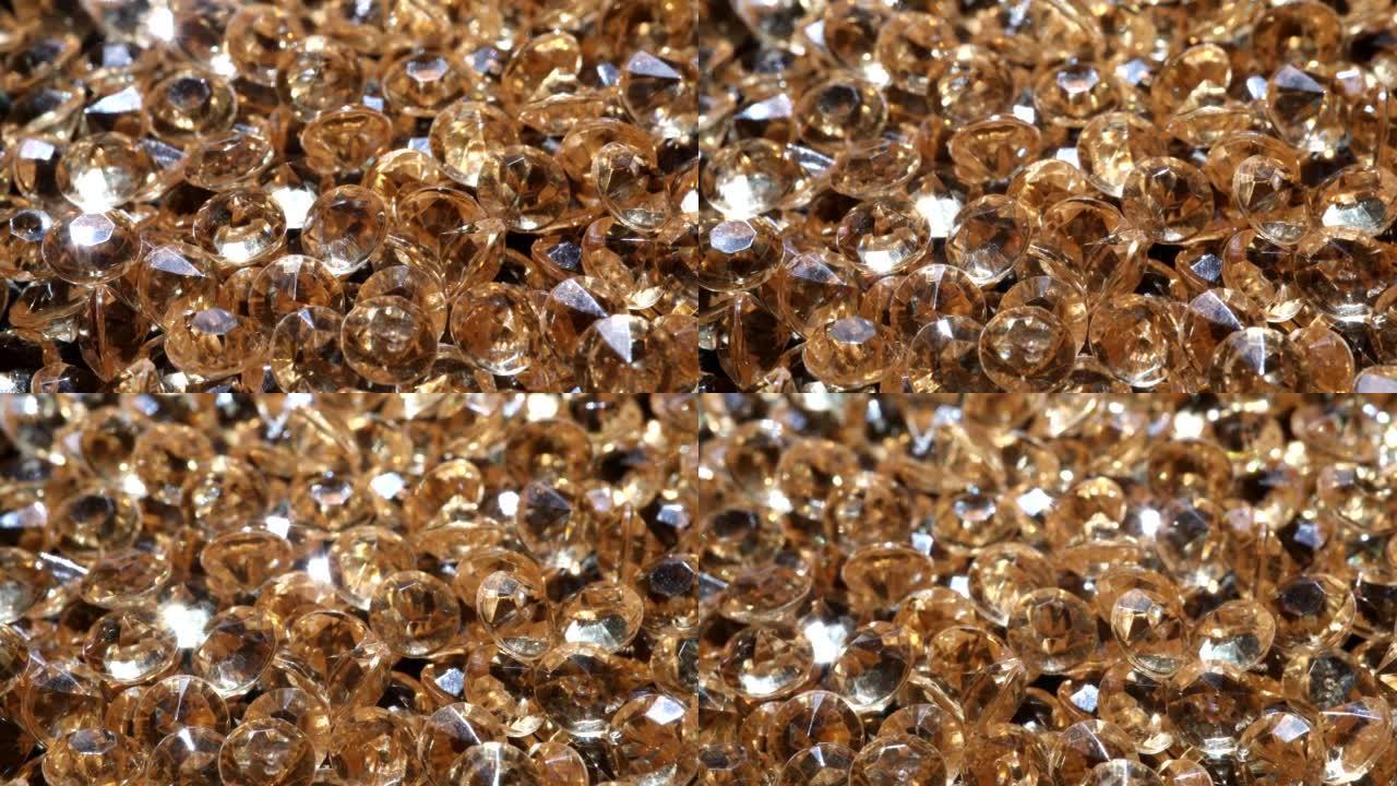 许多金色闪亮的钻石特写4k电影慢动作