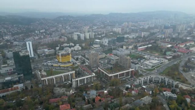波黑城市萨拉热窝周围的鸟瞰图