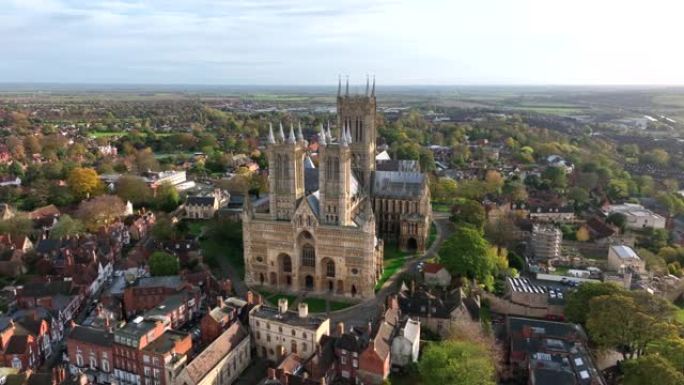英国林肯城大教堂下午鸟瞰图