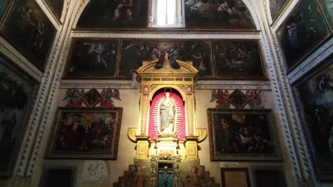 在4k的西班牙著名的塞戈维亚大教堂的祭坛内