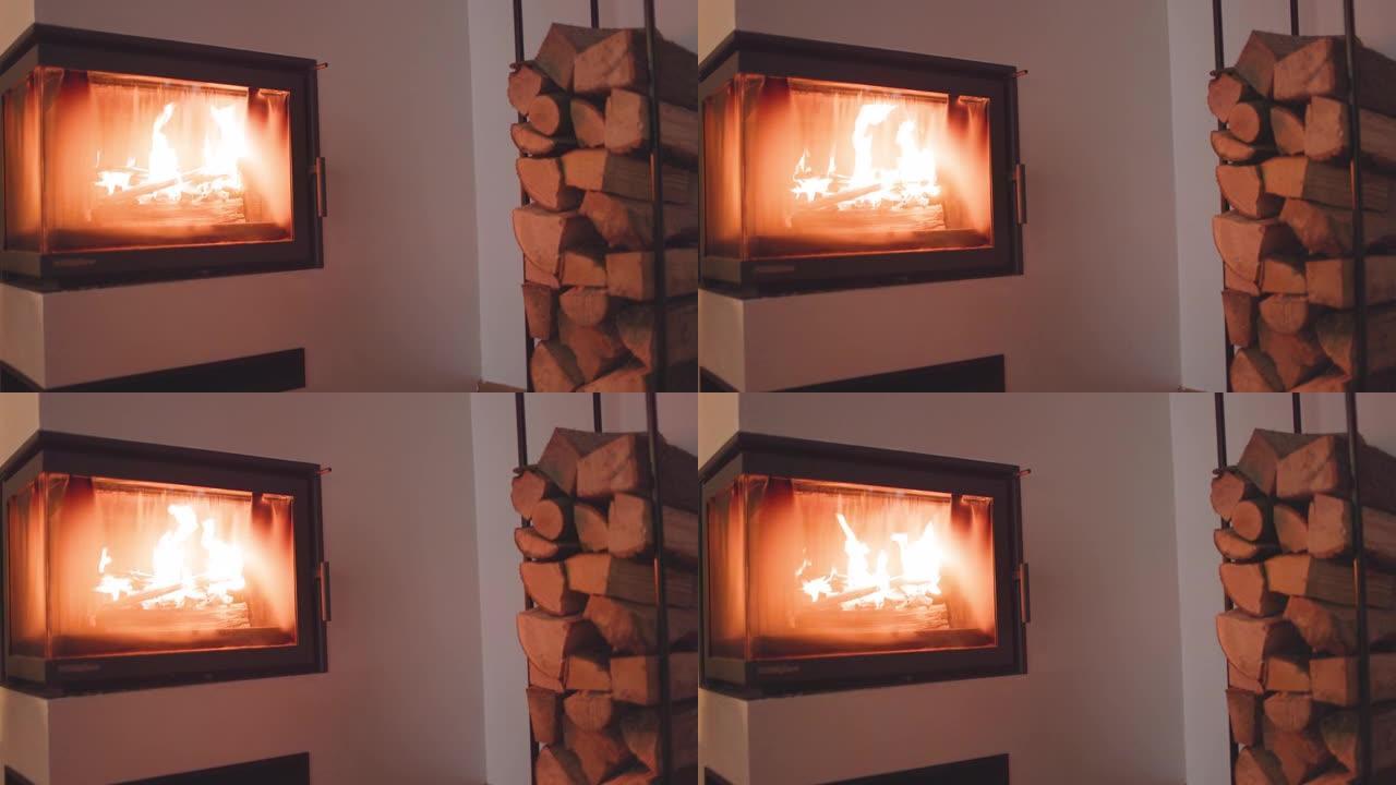 壁炉里放火营造舒适的氛围
