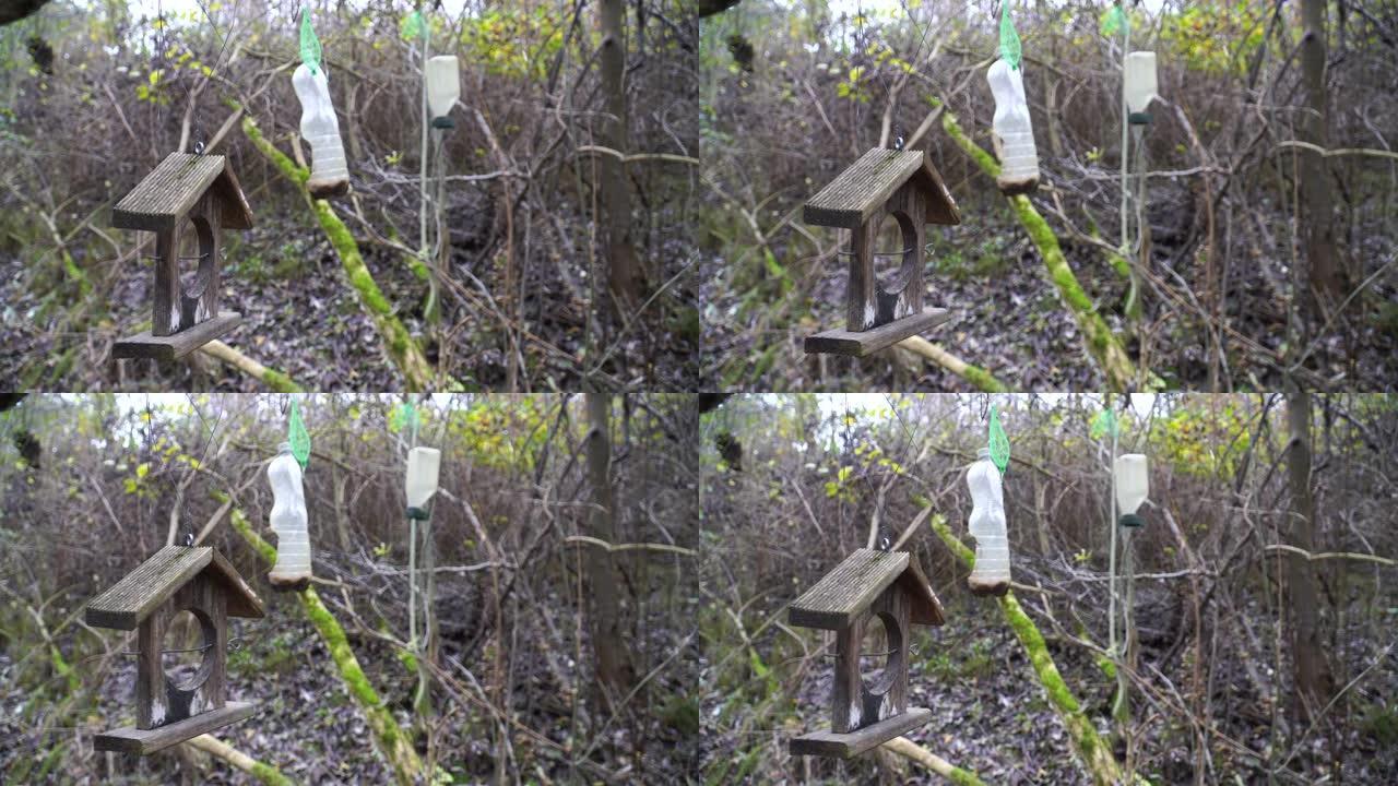 小型木制移动鸟屋