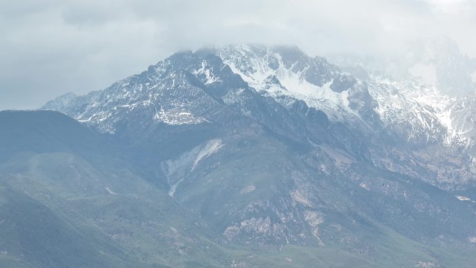 丽江玉龙雪山航拍