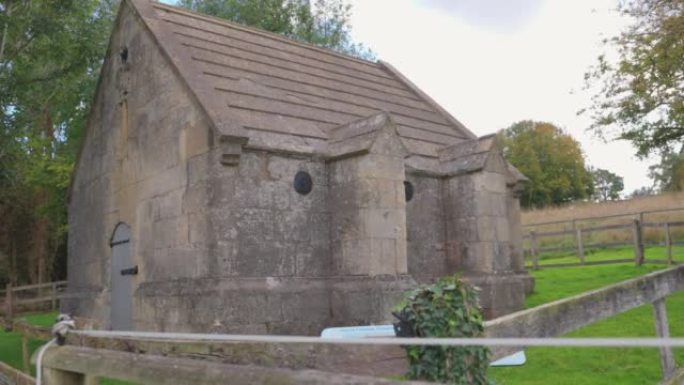北欣克西管道之家，英国牛津的英国遗产，第一管道供水。它建于17世纪初期，是该系统的一部分，该系统旨在
