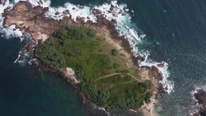 蓝滩岛的鸟瞰图。斯里兰卡海滩的无人机视图