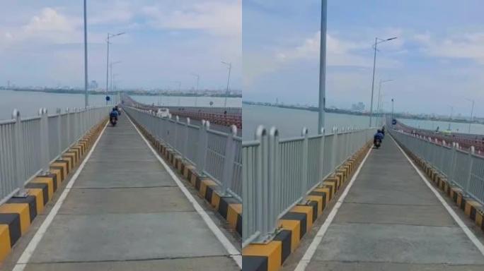 苏拉马杜大桥，泗水，东爪哇省