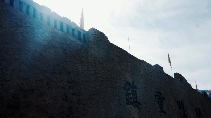 【4K】古代城墙古战旗飘扬