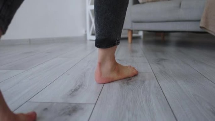 热地板女性脚暖家系统