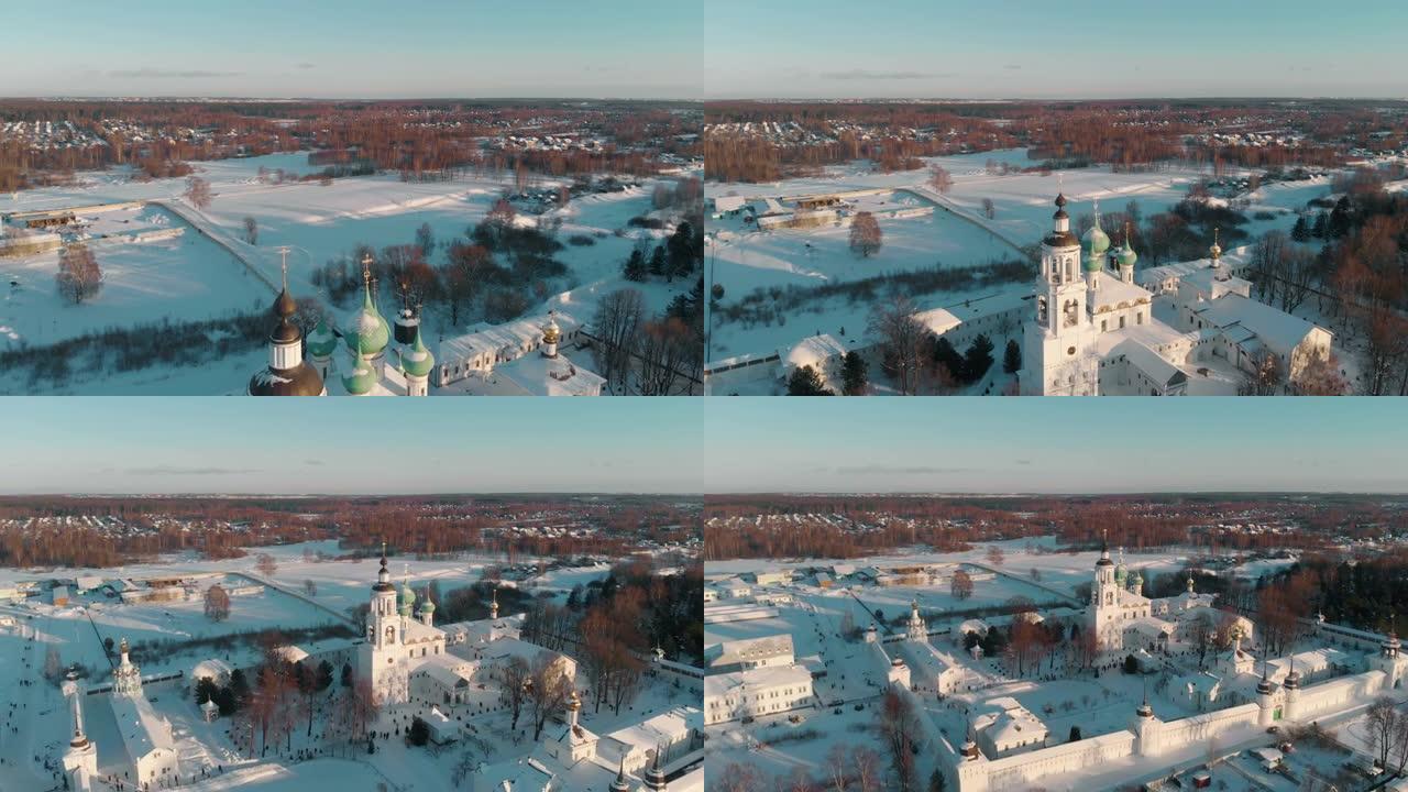 雅罗斯拉夫尔，托尔茨基修道院，从上面看冬景