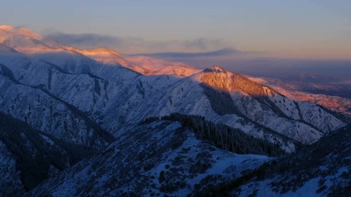 日出山森林丘陵