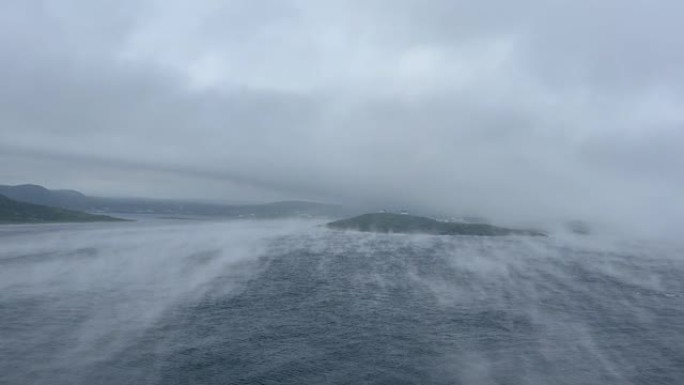 拉布拉多红湾马鞍岛的强风