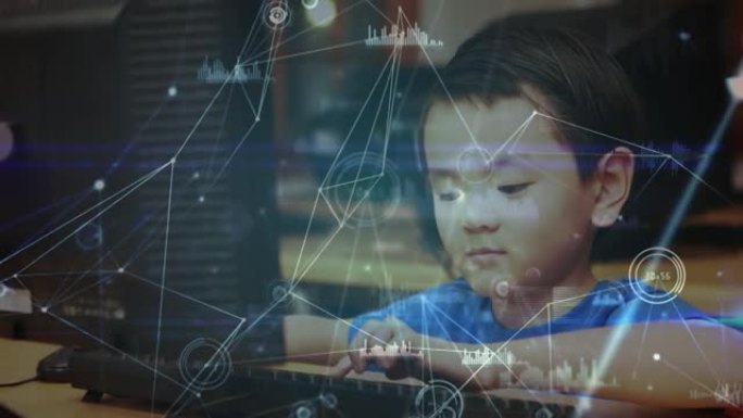 使用计算机在亚洲男孩上建立联系网络的动画