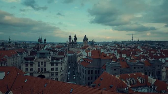 白天从高点令人着迷的布拉格城市景观
