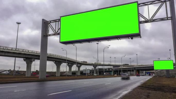 高速公路附近的广告牌绿屏