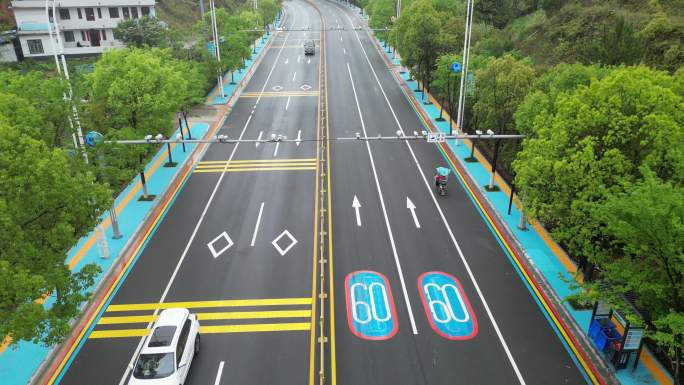 示范道路  特色道路   柏油路