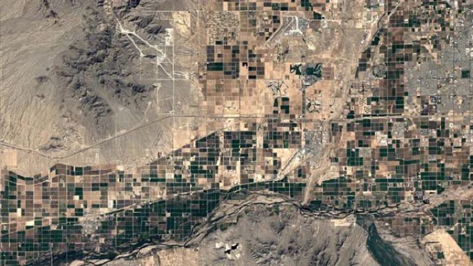 时间流逝的城市增长: 亚利桑那州凤凰城，来自卫星1984年和2020。