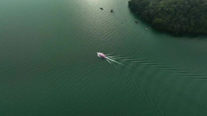 台湾南投日月潭及船鸟瞰图景观