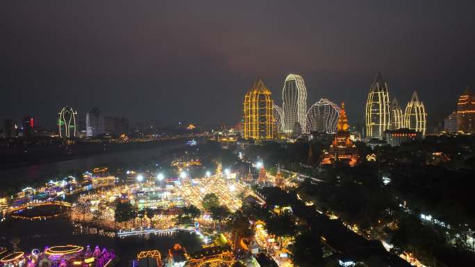 西双版纳湄公河六国水上市场夜景