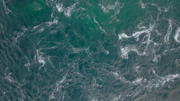 挪威诺德兰索尔特拉门漩涡的俯视图。空中无人机射击