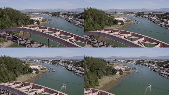 拉康纳华盛顿鸟瞰图Swinomish海峡城市概览晴天滨水河山渔船和交通过桥