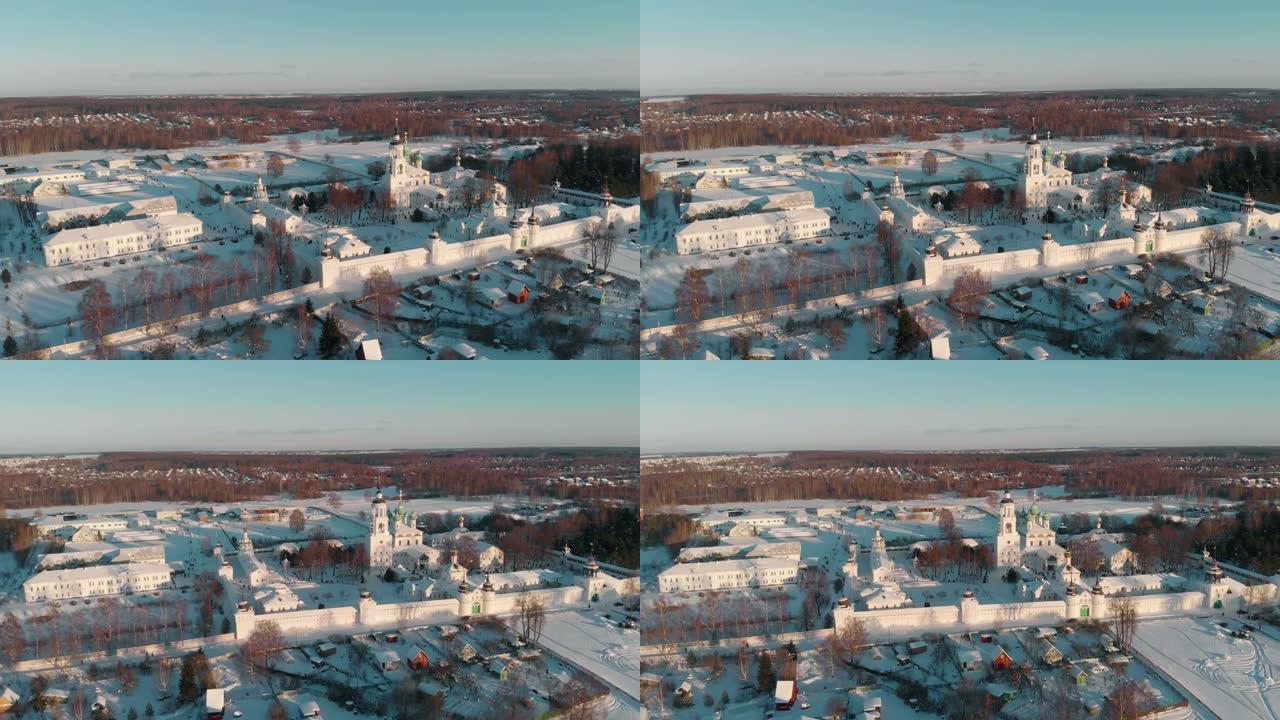 雅罗斯拉夫尔，托尔茨基修道院，从上面看冬景