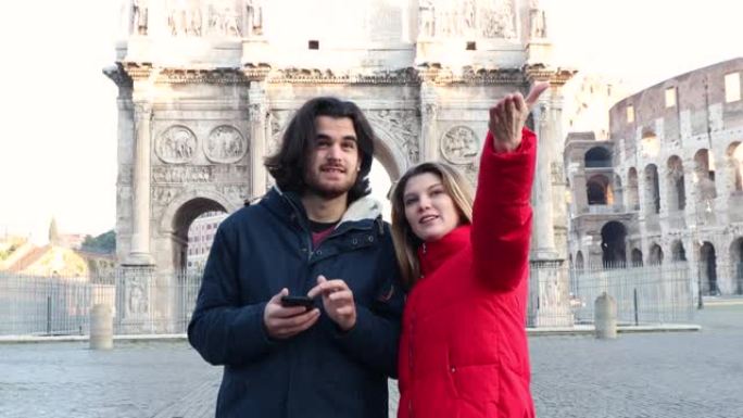 一对年轻夫妇去罗马旅行。