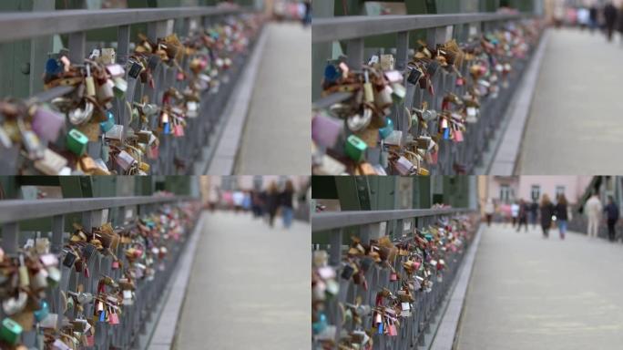 德国法兰克福的爱情锁桥
