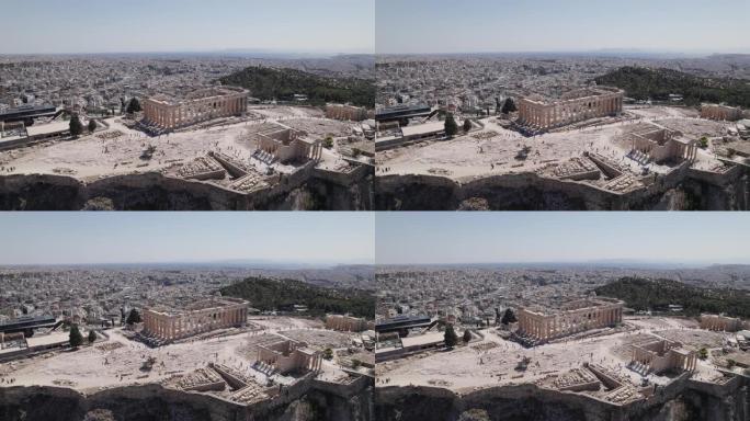 考古遗迹雅典卫城，古老的城堡位于雅典市上方的岩石露头上，空中