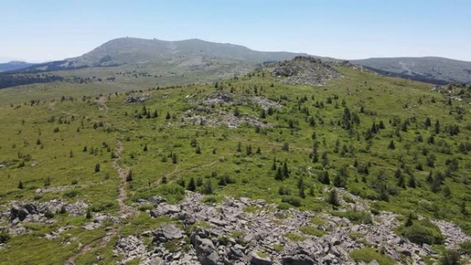 保加利亚假面德尔峰附近的维托沙山鸟瞰图