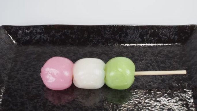 三色饺子日本传统糖果丹戈