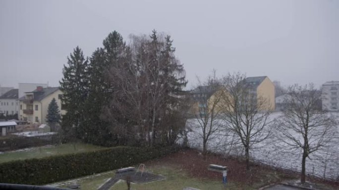 奥地利小镇的大雪