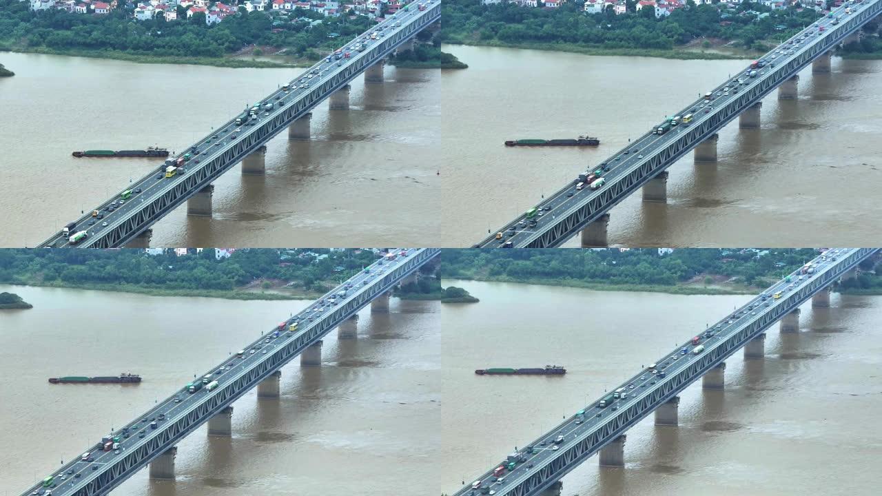 越南河内红河上的倾斜桥