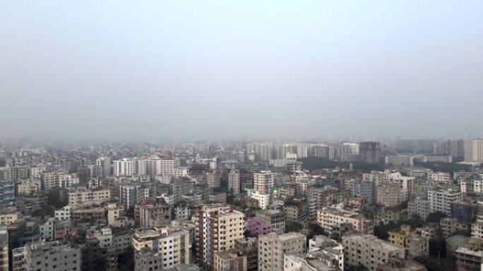 达卡城市天际线的鸟瞰图。孟加拉国达卡的reindential和公司建筑的城市景观