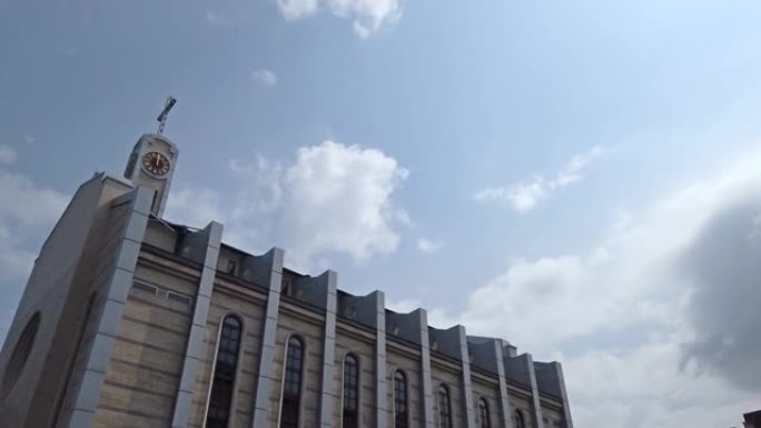 圣若瑟主教座堂是保加利亚首都索菲亚的一座罗马天主教主教座堂。它是索非亚和普罗夫迪夫教区的共同大教堂