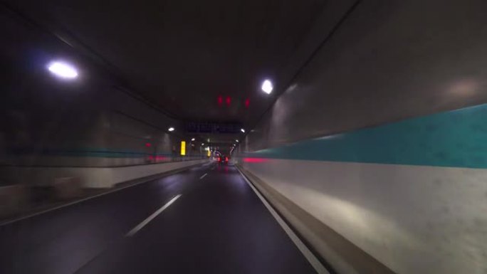 在隧道中行驶竖屏街道风光穿过隧道