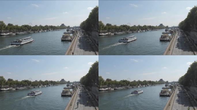 法国塞纳河夏季巴黎，旅游船
